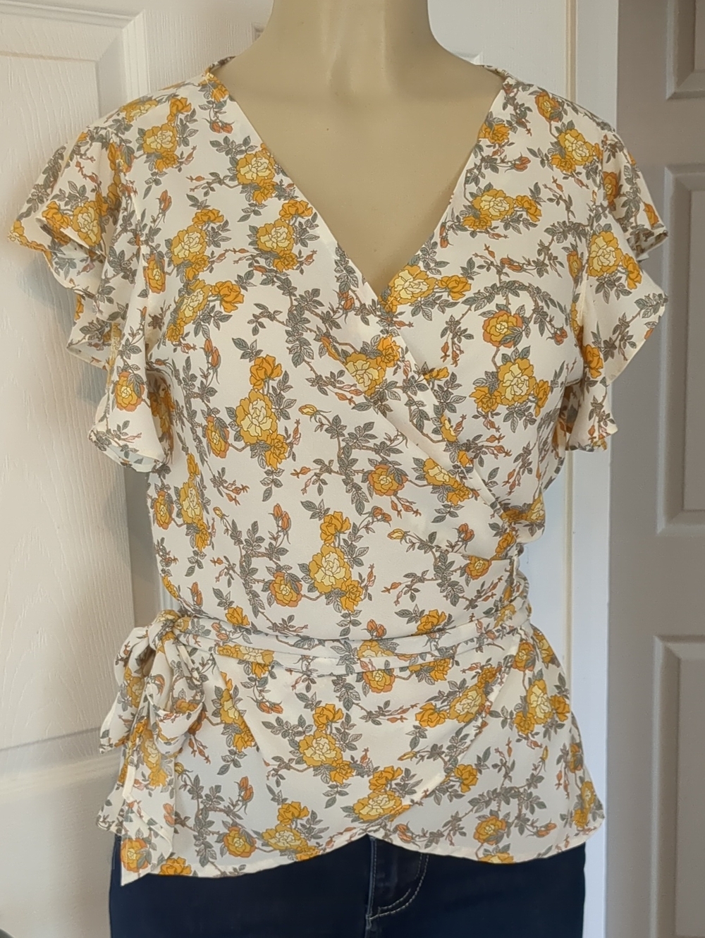 Max Studio Floral Flutter Sleeve Wrap Tie Waist Blouse A704D34,Size Small